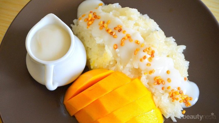 6 Jajanan Populer Kaki Lima di Bangkok yang Bakal Bikin Kamu Ngiler