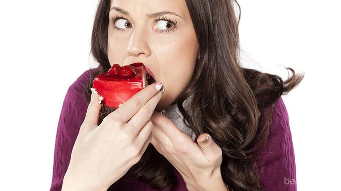 Ladies, Kurangi Konsumsi 4 Hal Ini Jika Tidak Ingin Kulit Belang dan Kasar!