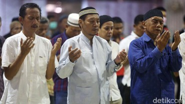 img-title Doa Qunut NU Lengkap dengan Artinya