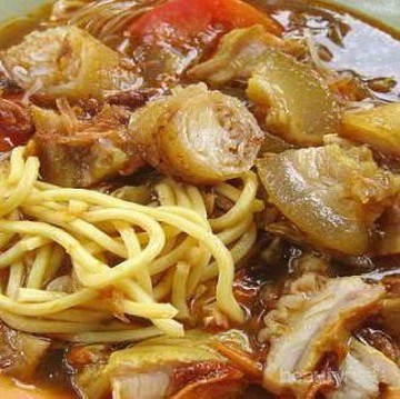img-title Hmm! Ini Dia Soto Mie Hangat Terenak yang Paling Pas disantap Saat Hujan!