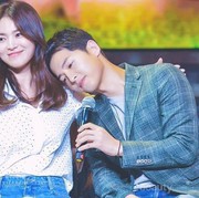 Menangis Saat Dilamar Hingga Dicomblangin, Ternyata Begini Awal Kisah Cinta Song Couple