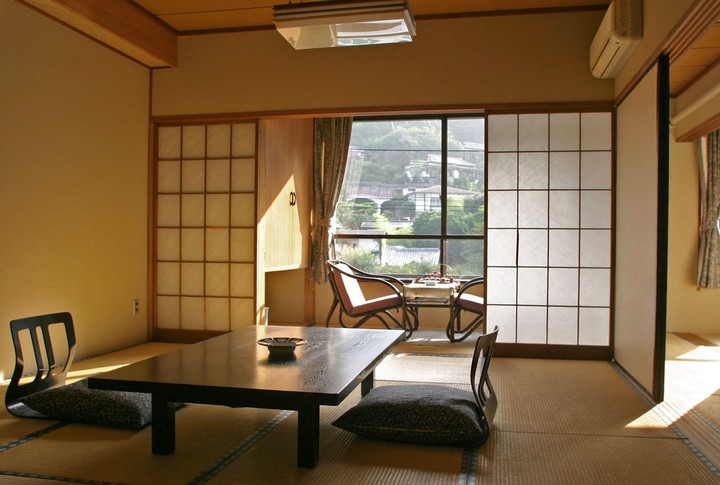 7 Inspirasi Rumah Minimalis Gaya Jepang, Unik dan Elegan - Foto 1