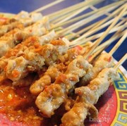 Kamu Pecinta Pedas? Wajib Hukumnya Kunjungi Tempat Penjual Sate Taichan Ini!