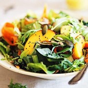 Kulit Glowing hanya Dengan Salad, Intip Resep Mudahnya Di sini!