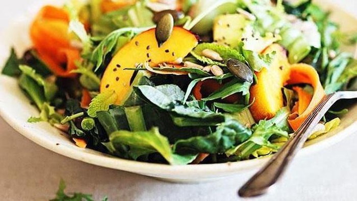 Kulit Glowing hanya Dengan Salad, Intip Resep Mudahnya Di sini!