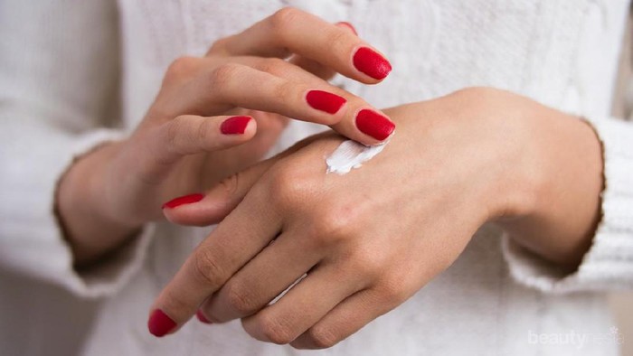 Tangan Halus dan Cerah dengan Hand Cream yang Wajib Kamu Punya Tangan Halus dan Cerah dengan Hand Cream yang Wajib Kamu Punya