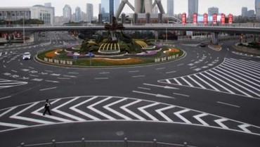 Warga Wuhan Nyaris Gila saat 'Lockdown', Ada Keharuan dari Kisah Pasutri Ini