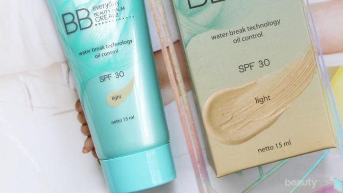 Cantik Tak Perlu Mahal, Ini Dia 4 Rekomendasi Produk Paling Terjangkau dari Wardah! Cantik Tak Perlu Mahal, Ini Dia 4 Rekomendasi Produk Paling Terjangkau dari Wardah!