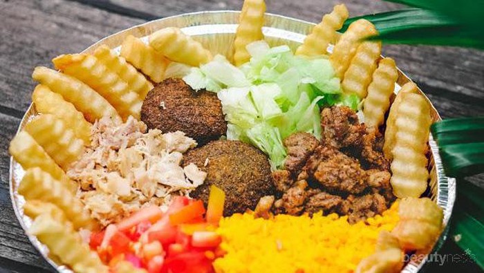 The Halal Guys Buka Gerai Pertama di Indonesia, Yuk Cobain!