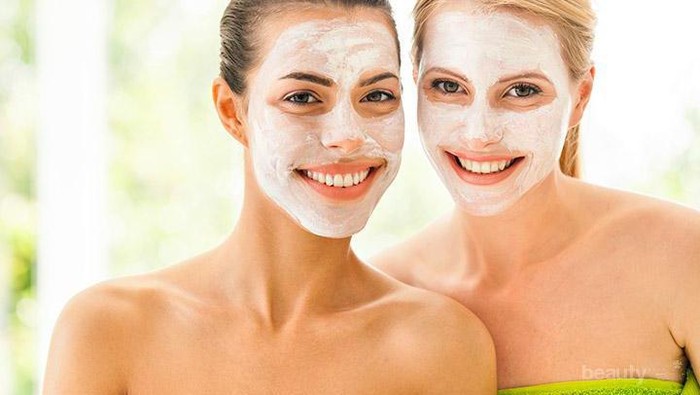 Kulit Remajamu Bisa Terbebas dari Jerawat dan Komedo dengan 5 Resep DIY Ini!