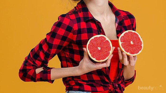 Perbesar Payudara Secara Alami dengan Mengonsumi Makanan Ini!