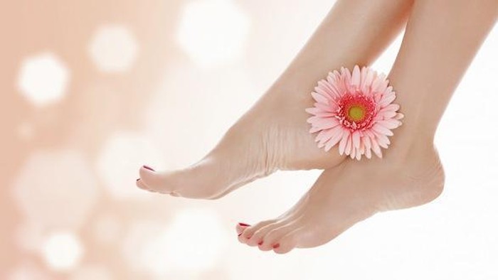 Lakukan 5 Hal Simpel Ini untuk Kaki Indah yang Sehat dan Terawat!