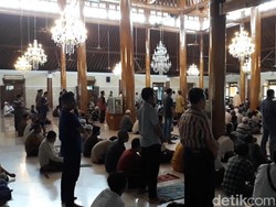 Masjid Agung Solo Belum Akan Gelar Salat Jumat Besok