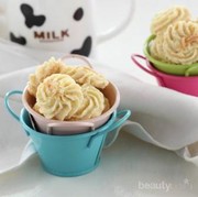 Kamu Harus Coba Resep Kue Sagu Keju Lezat yang Satu Ini Saat Lebaran!