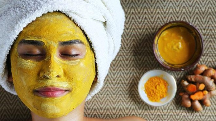4 Manfaat Kunyit dan Perawatan Mudah yang Bisa Kamu Lakukan di Rumah
