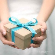 Ini Dia 5 Kado Bermanfaat yang Bisa Membuat Hidup Pasanganmu Menjadi Lebih Mudah