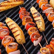 Mau Tahu Cara Bikin Sosis Bakar Paprika yang Pedasnya Sampai Menusuk ke Lidah? Ini Resepnya!