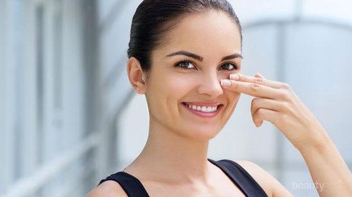 Super Hemat! DIY Serum dari Kafein yang Ampuh Usir Lingkaran Hitam dan Kantung Mata!