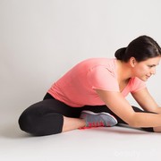 Miliki Badan Lentur dengan 5 Gerakan Stretching Mudah Ini!