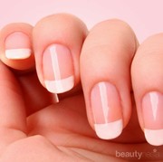 Lakukan 4 Cara Mudah Ini untuk Dapatkan Kuku Cantik, Bersih, Berkilau dan Cerah!