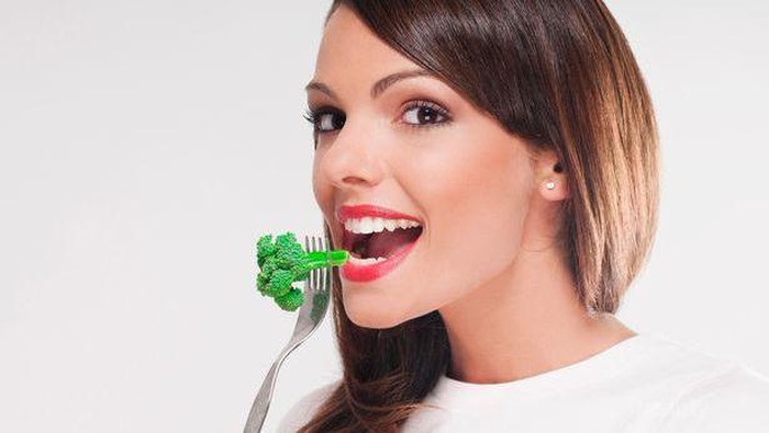 Ingin Berat Badan Turun Secara Cepat? Yuk Coba Diet Unik Menggunakan 3 Alat Makan Ini!