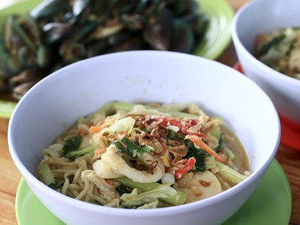 Resep Mi Tek-tek Acar, Segar Mantap Bikin Mata Melek