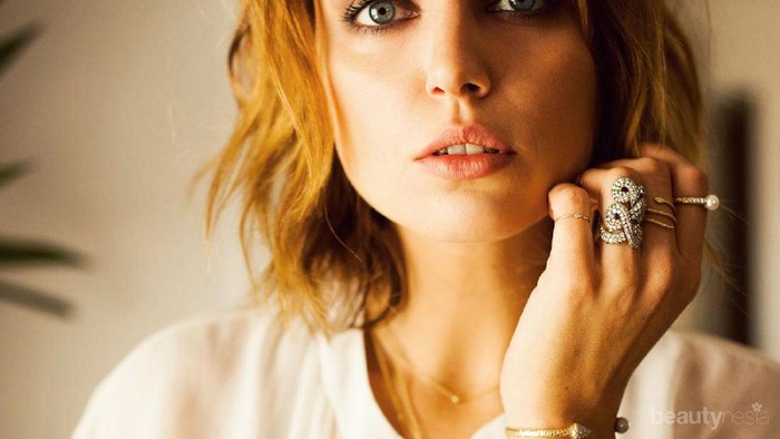 Perhiasan Emasmu Usang? Kamu Bisa Mencucinya dengan Bahan Ini Supaya Tetap Berkilau!