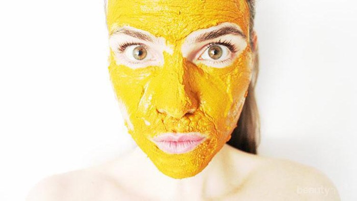 Ingin Wajah Lebih Putih Secara Alami? Coba Resep 4 Masker Alami Ini!