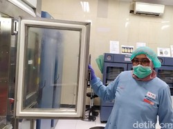 Dampak Corona, Pendonor Darah PMI Surabaya Turun hingga 60 Persen