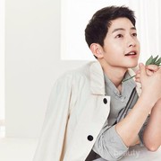 Ternyata Para Selebritis Ini Juga Cocok Banget Jadi Pasangan Drama Song Joong Ki, Lho!