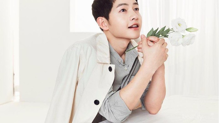 Ternyata Para Selebritis Ini Juga Cocok Banget Jadi Pasangan Drama Song Joong Ki, Lho!