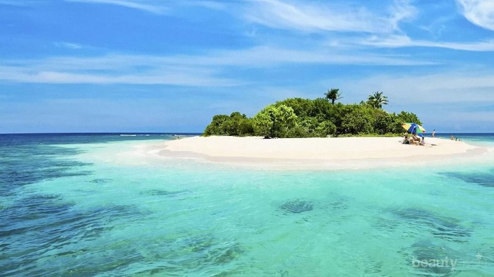 Liburan ke Karimunjawa? Jangan Lupa Kunjungi 6 Tempat Keren Ini