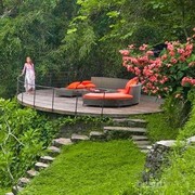 Solo Traveler Perempuan Wajib Kunjungi 7 Destinasi Wisata Menarik Ini!