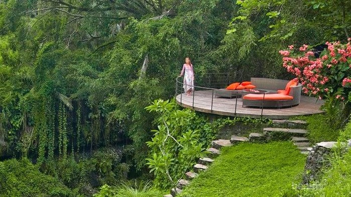 Solo Traveler Perempuan Wajib Kunjungi 7 Destinasi Wisata Menarik Ini!