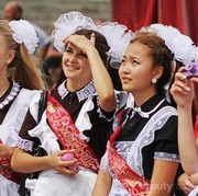 Yuk, Nostalgia dengan Seragam Sekolah Jaman Dulu yang Unik Ini