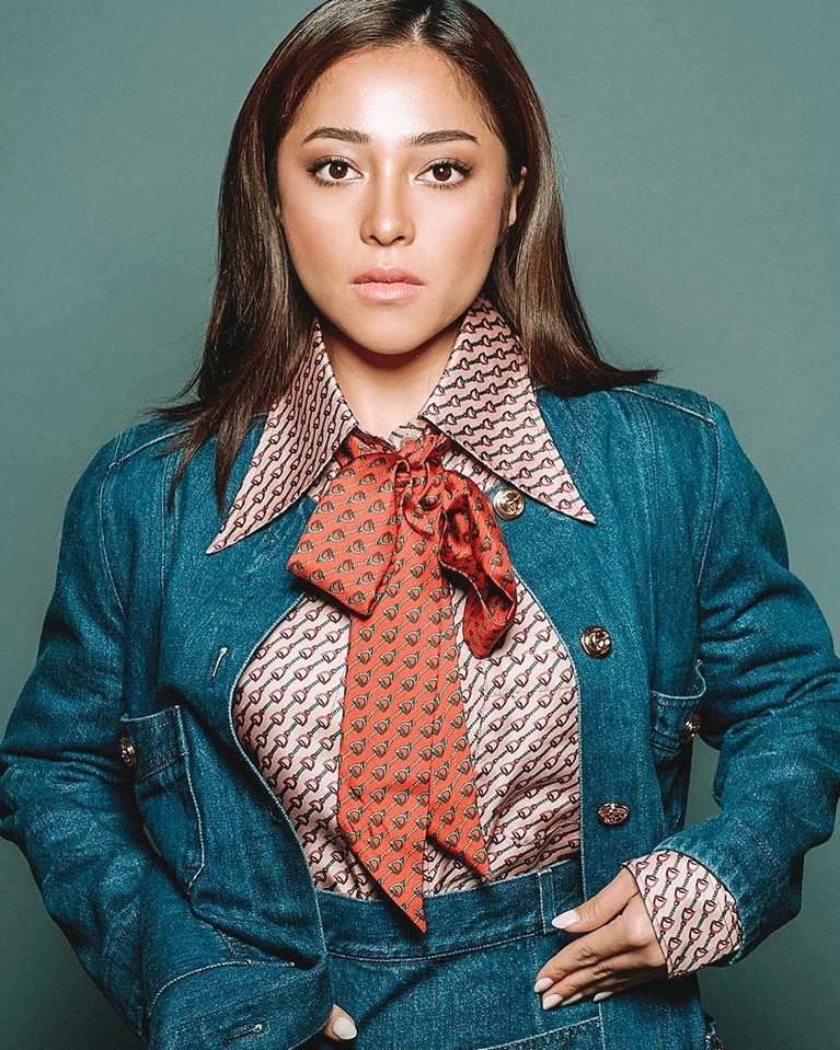 Simak enam foto Nikita Willy yang sukses bikin pangling netizen.