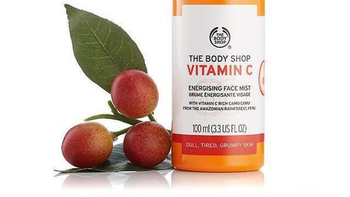 Tidak Hanya Menyegarkan, Face Spray The Body Shop Satu Ini Juga Dilengkapi dengan Vitamin C! Tidak Hanya Menyegarkan, Face Spray The Body Shop Satu Ini Juga Dilengkapi dengan Vitamin C!
