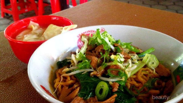 Ngaku Pecinta Mie? Sudah Mampir ke 5 Lokasi Wisata Kuliner Mie Favorit Ini Belum?