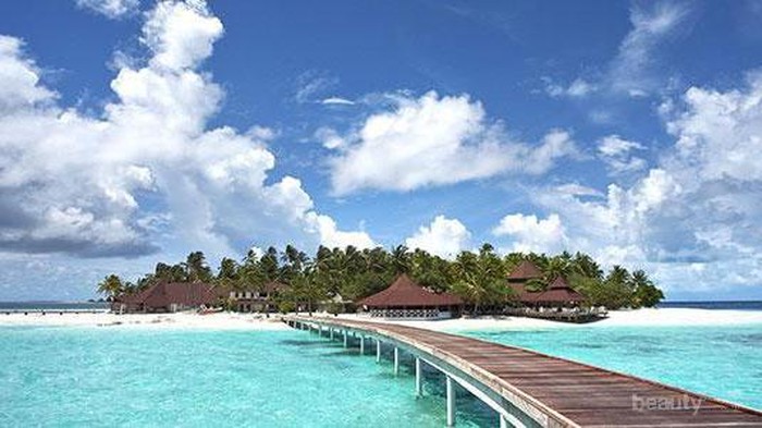 Mau Liburan Murah ke Pantai? Yuk, ke Pulai Seribu!