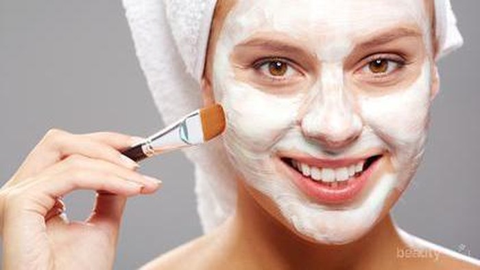 Begini Cara Mencerahkan Kulit Kusam secara Alami Hanya dengan Yoghurt!