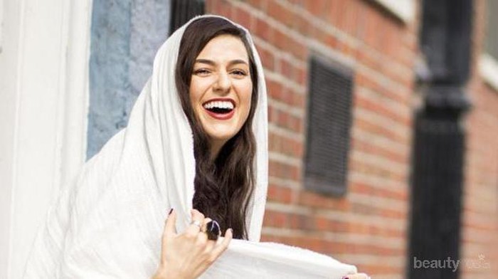 Hijabers, Ini Lho Tips Menyisir Rambut Agar Bebas Rontok! Hijabers, Ini Lho Tips Menyisir Rambut Agar Bebas Rontok!