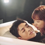 Menonton 5 Drama Korea Ini Buat Kamu Menangis dan Tertawa!