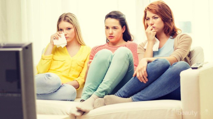 Awas Baper! 5 Film Jepang Sedih Ini Pasti Bikin Kamu Mewek