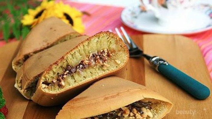 Ini Dia Resep Membuat Martabak Manis di Rumah yang Mudah dan Anti Ribet!