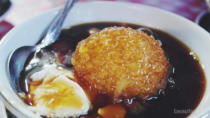 Berkunjung ke Padang? Wajib Cicipi 5 Jajajan Tradisional Padang yang Menggiurkan Ini!