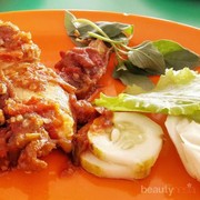 Resep Membuat Sambal Ayam Penyet Lengkap dengan Tips Rahasia dan Penyajian yang Nikmat