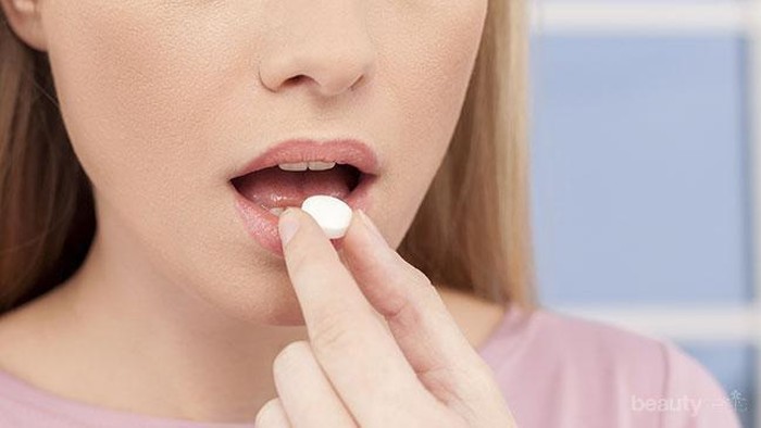 Beauty Hacks! Ini Cara Atasi Berbagai Masalah Kecantikanmu dengan Aspirin! (Bagian 1)