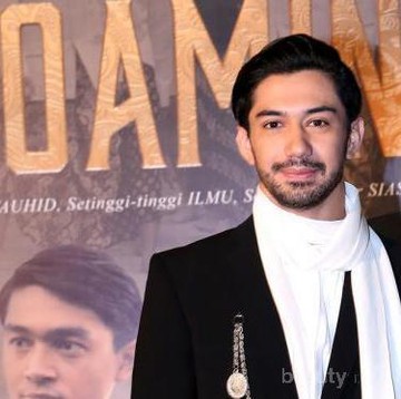 img-title Inilah Daftar Film yang Diperankan Reza Rahadian dan Sukses Mendapat Penghargaan