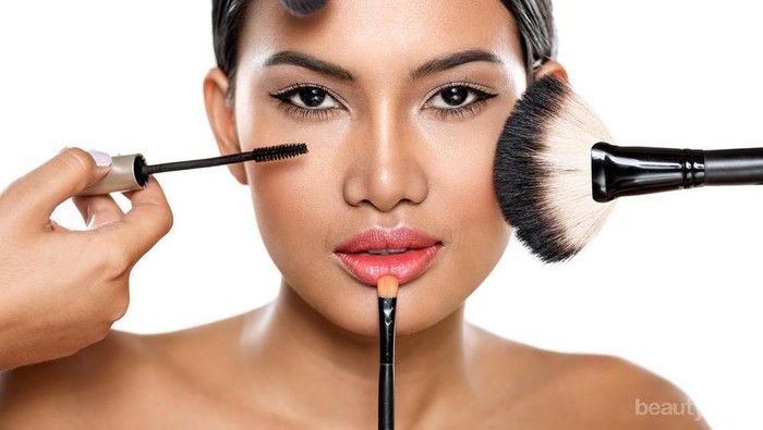 5 Hal ini Tanpa Kamu Sadari Dapat Merusak Kulitmu Lho!