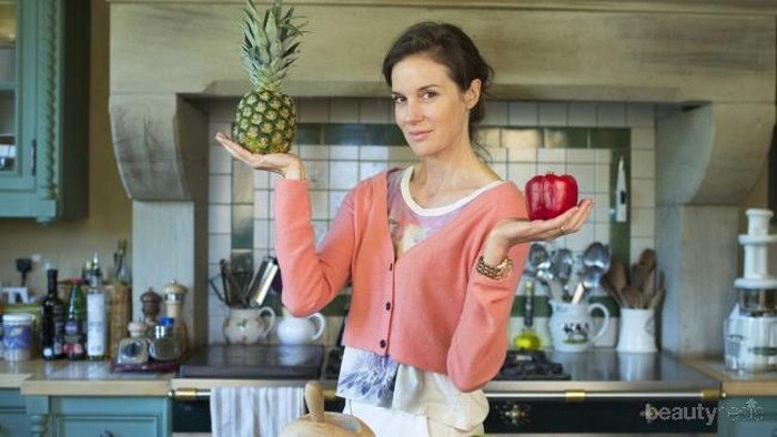 Kulit Sehat dan Awet Muda Bisa Kamu Dapatkan dengan Tips Makan Berikut Ini, Ladies!